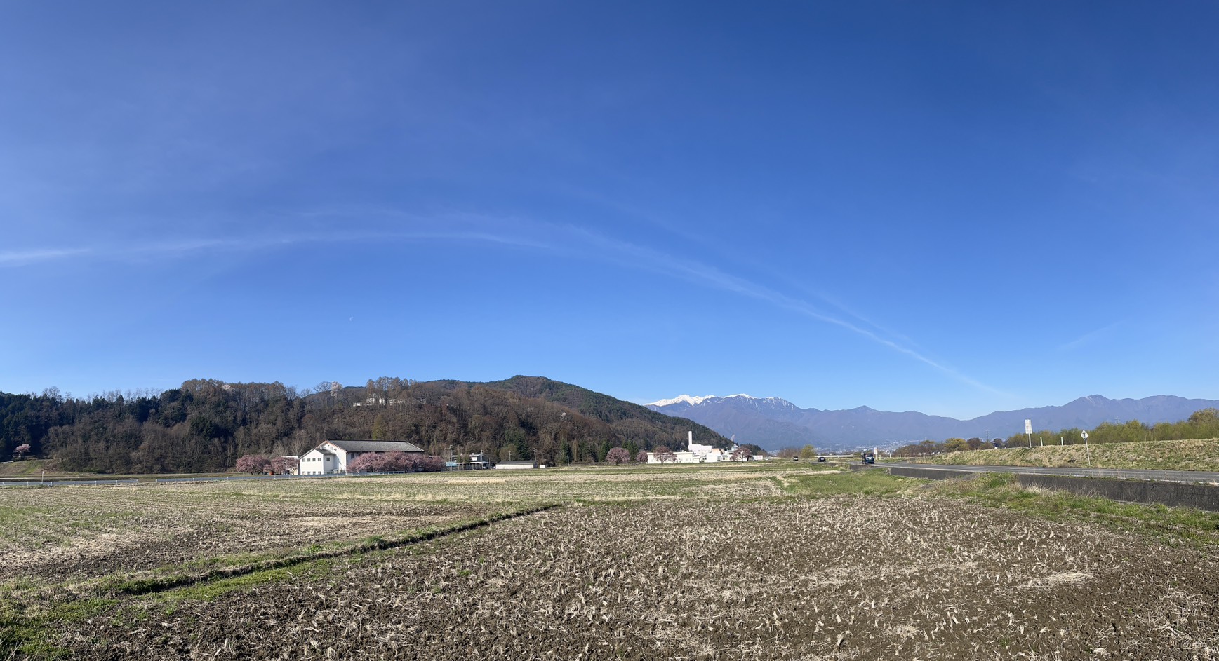 伊那の広い空と蔵のパノラマ